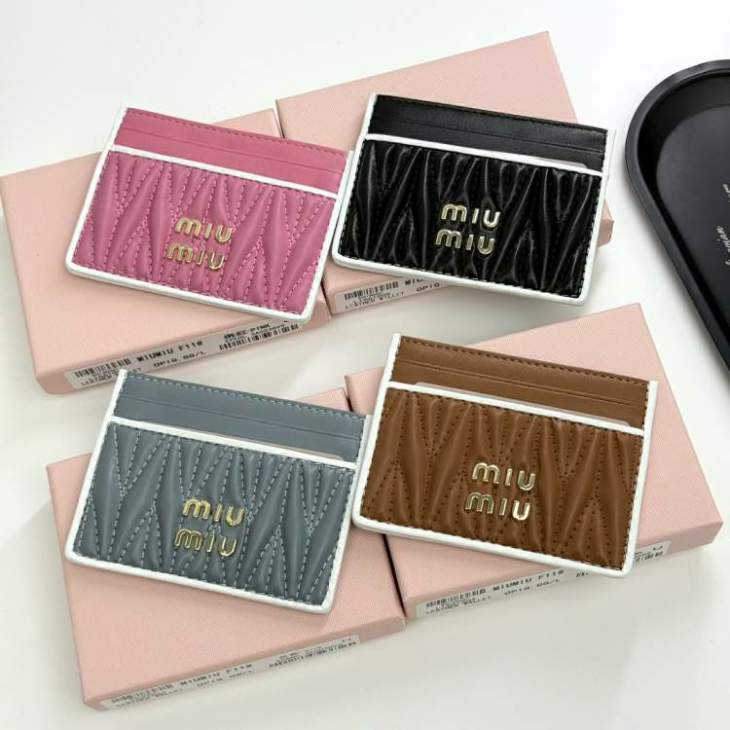Picture of Miu Miu Wallets _SKUfw218531391fw